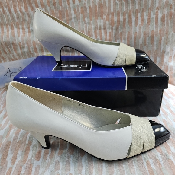 YSL Kitten heels shoes - Picture 2 of 10